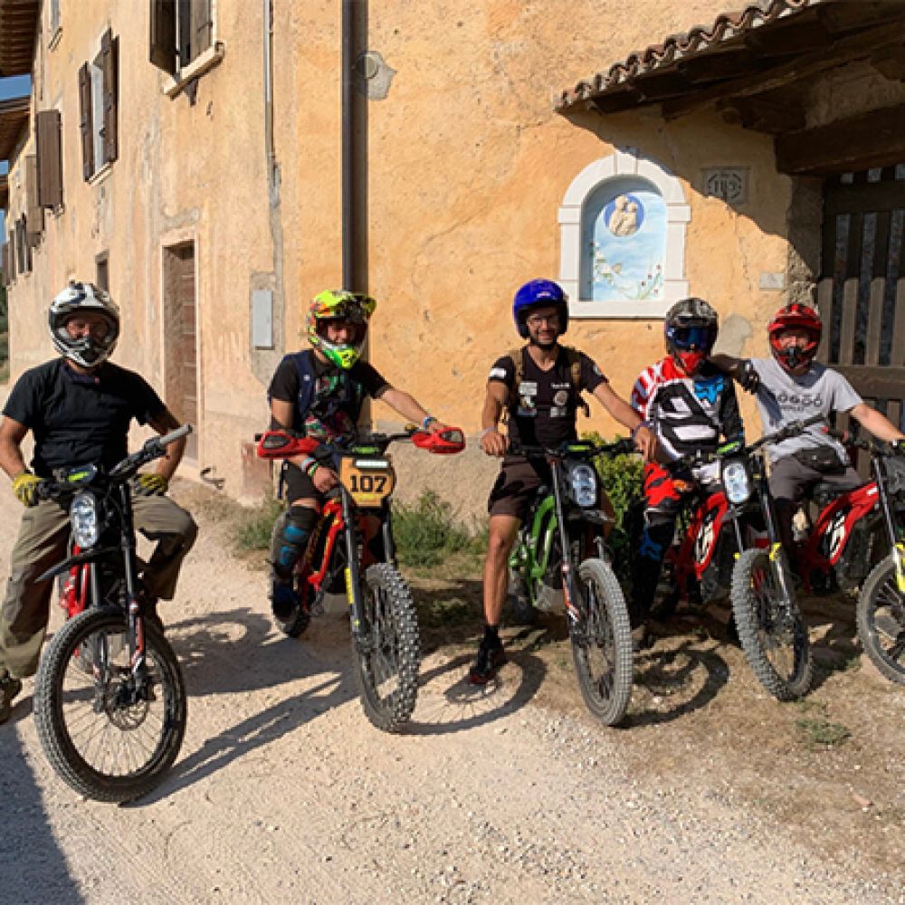 e-Moto tour e-Moto tour