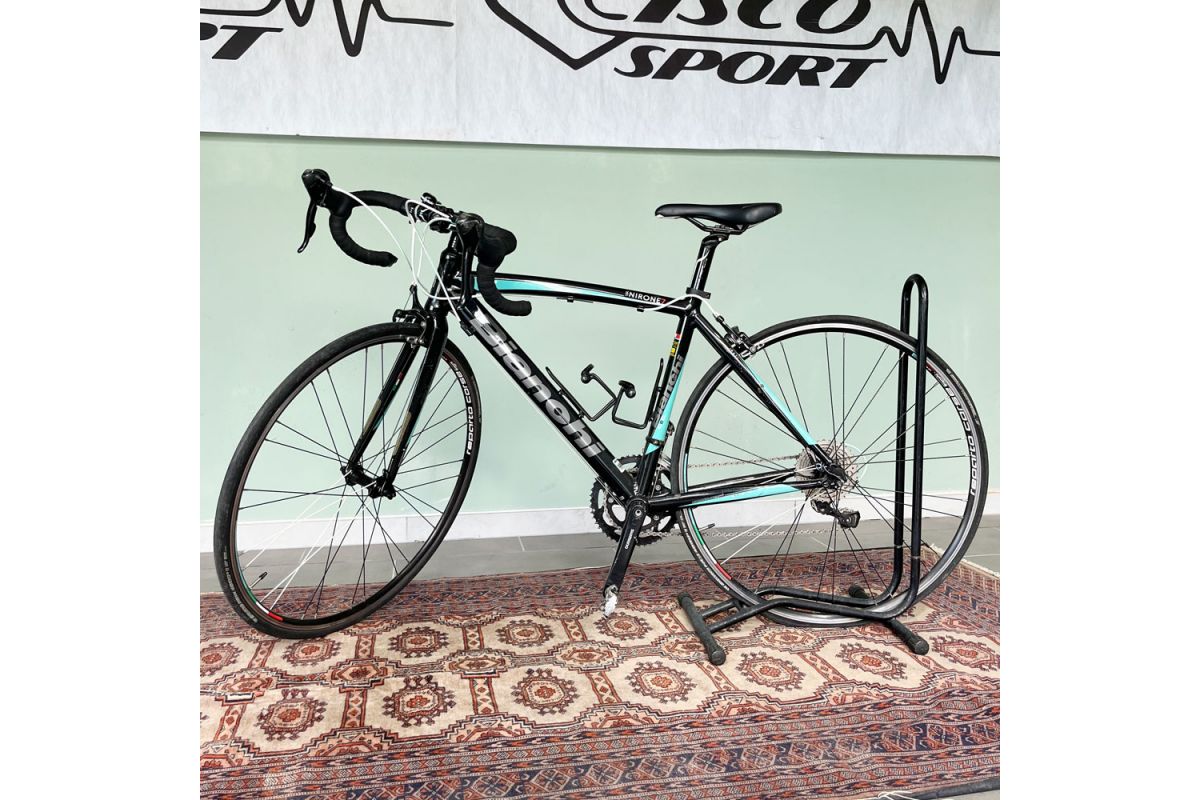 Bianchi - Road Bike